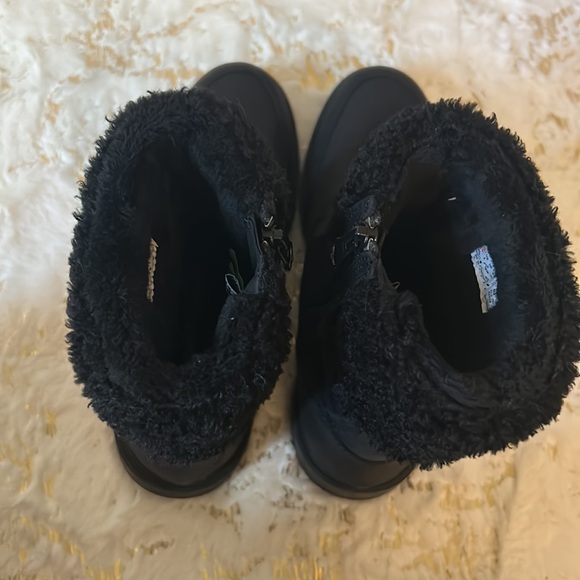 *BRAND NEW* Timberland Waterproof Sherpa Boots - Picture 4 of 5